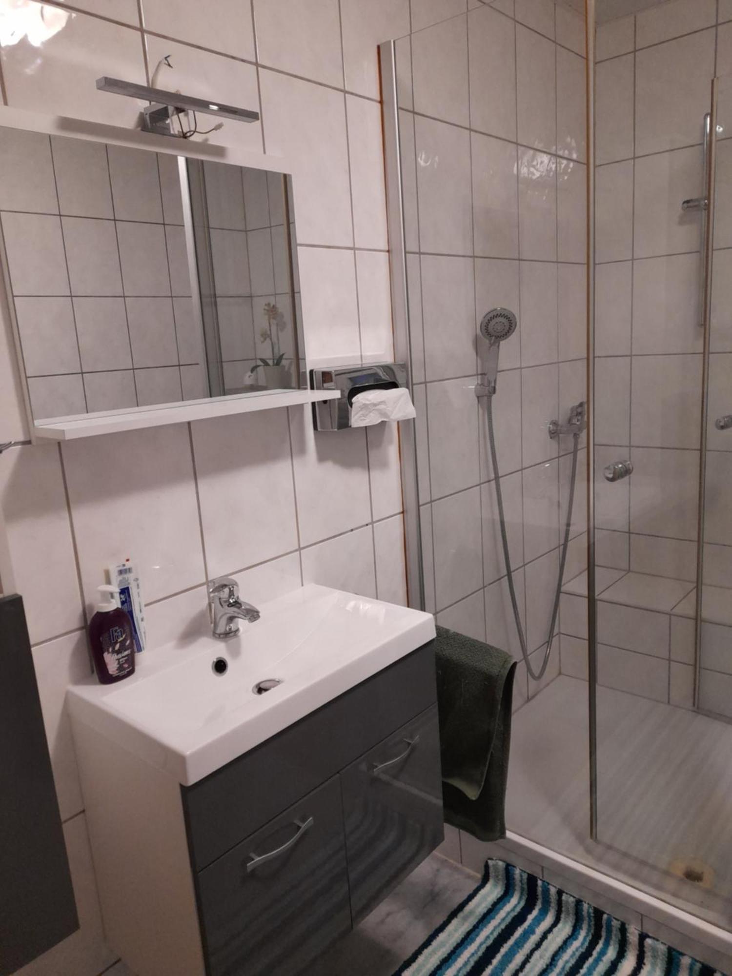 Haus Am Huegel Lejlighed Altstrimmig Eksteriør billede